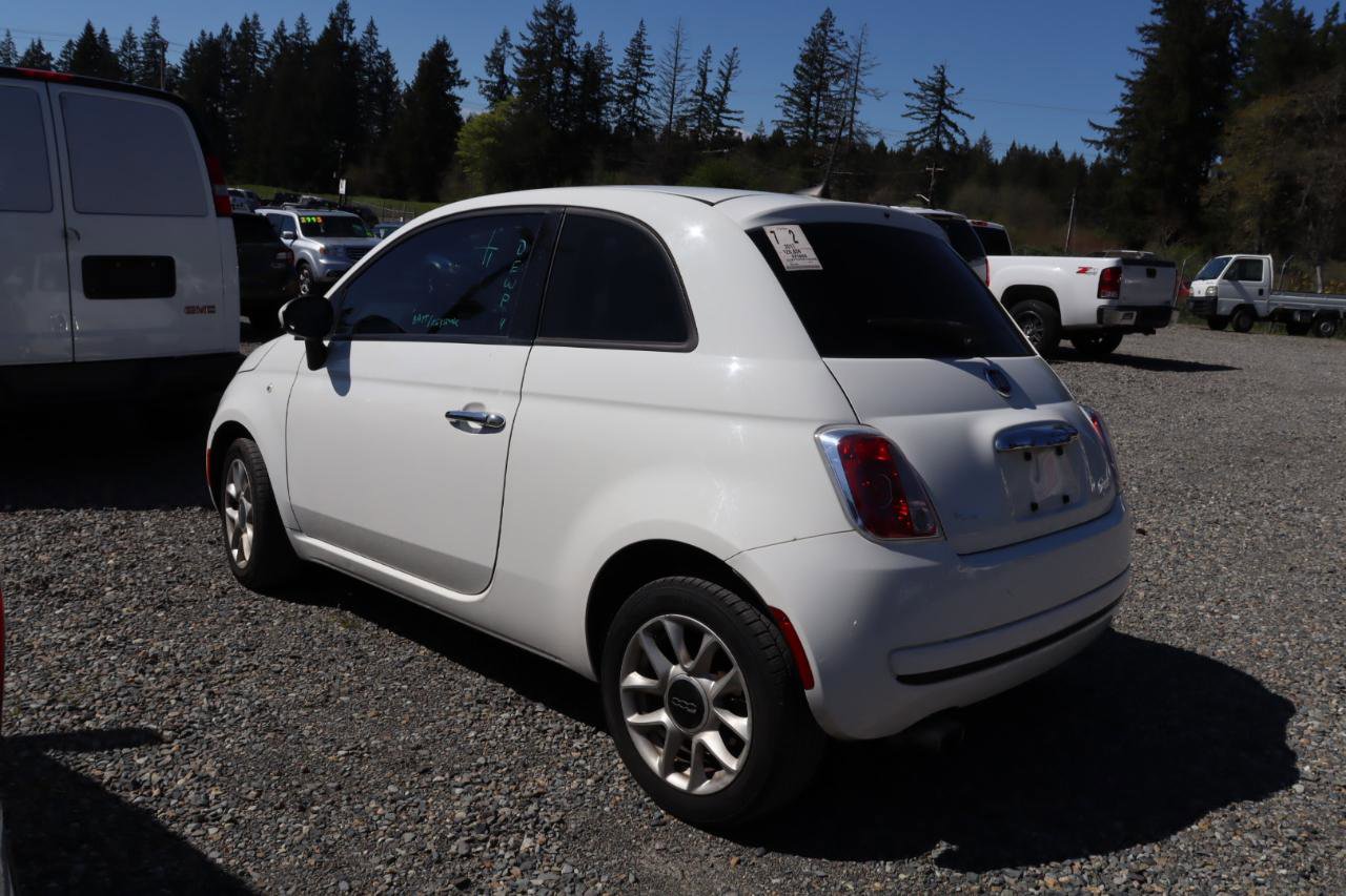 Used 2017 FIAT 500 Pop FWD image 3