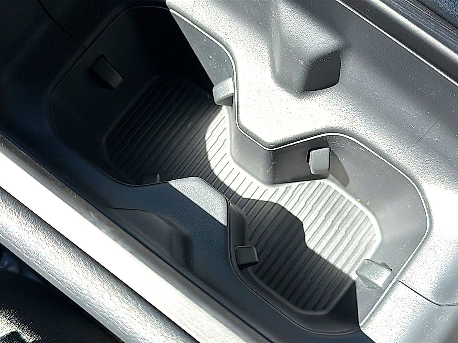 New 2026 Nissan Kicks SV w/ Cold Weather Package image 25