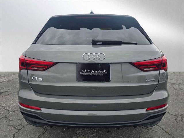 Used 2023 Audi Q3 2.0T Premium Plus w/ Premium Plus Package image 4