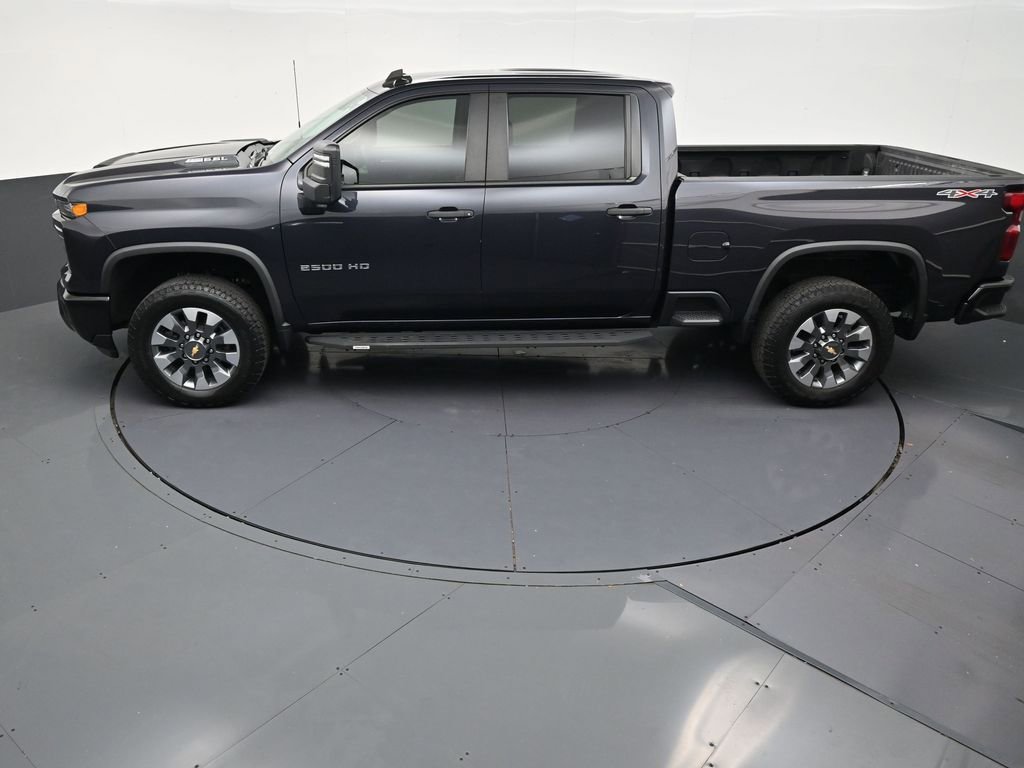 Used 2024 Chevrolet Silverado 2500 Custom w/ Custom Value Package AWD/4WD image 14