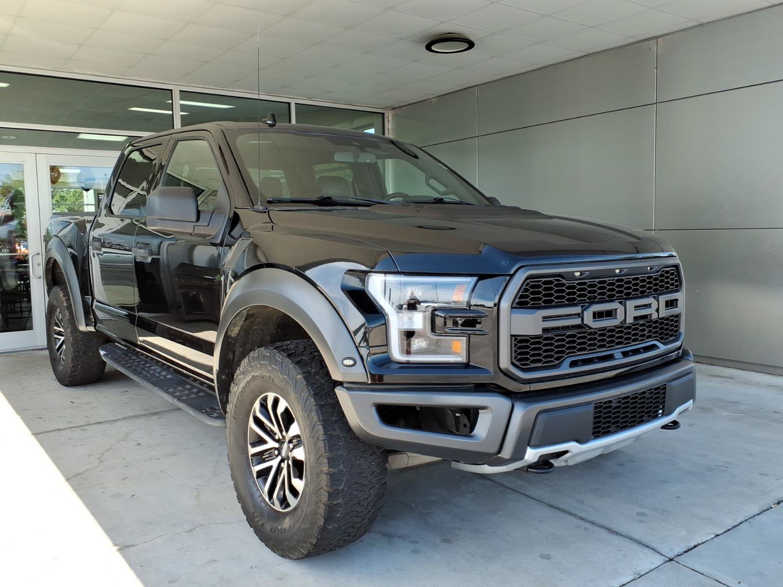 Used 2019 Ford F150 Raptor w/ Equipment Group 801A Mid AWD/4WD video 1