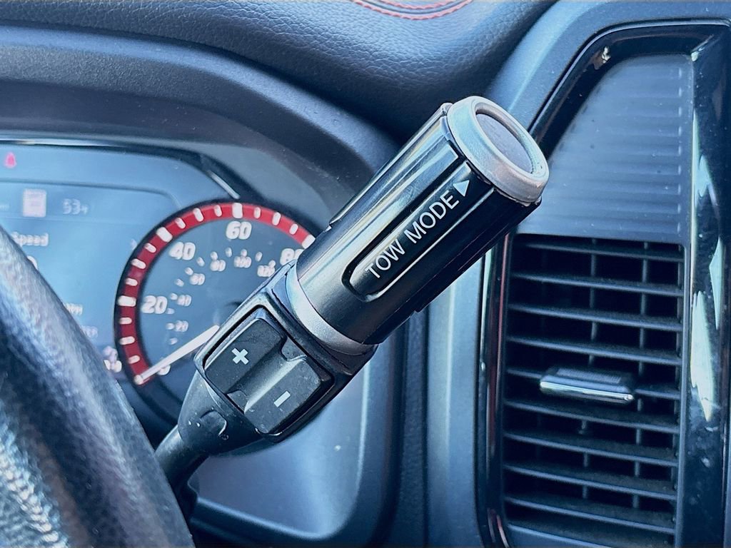 Used 2021 Nissan Titan PRO-4X w/ Off Road Protection Package image 17