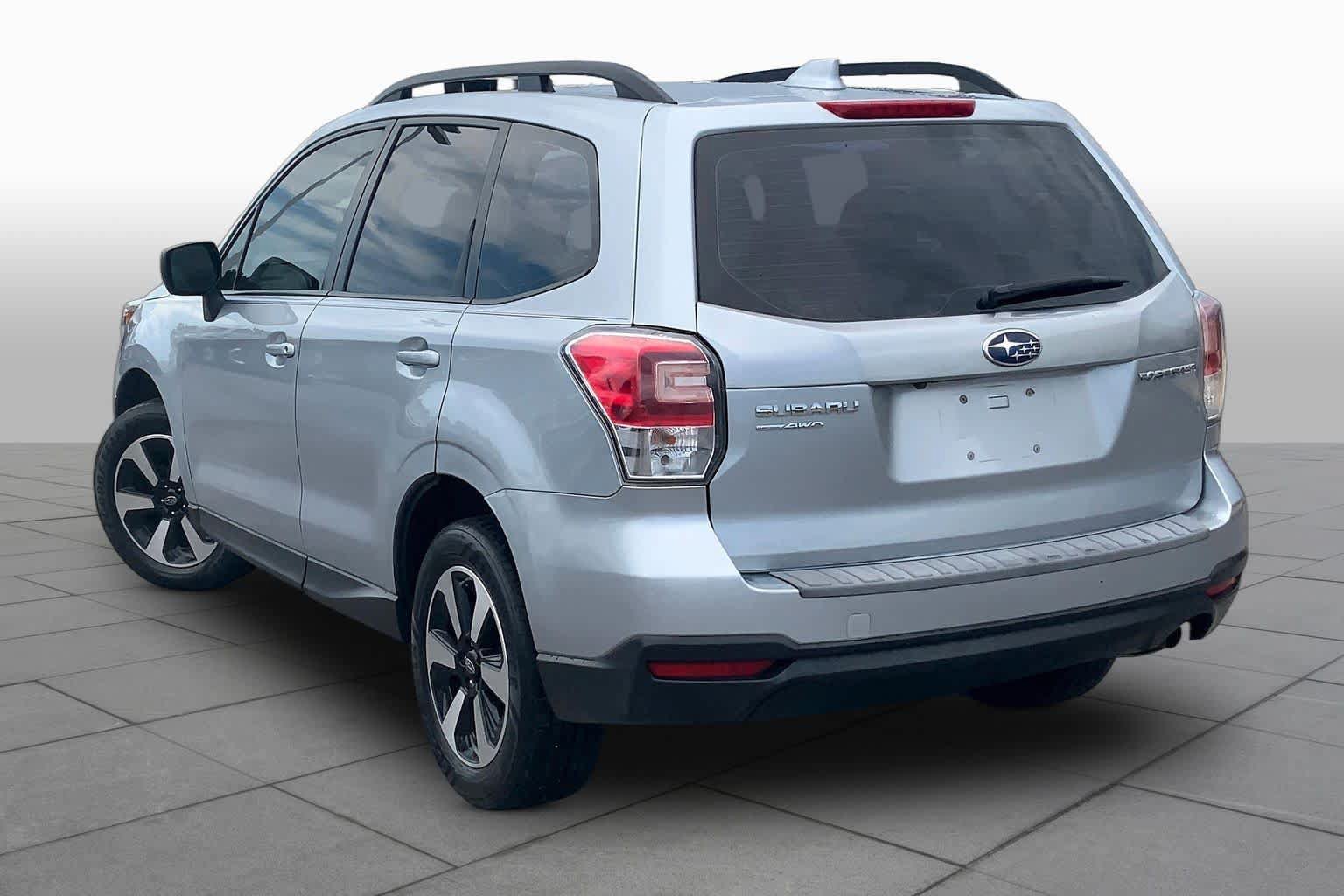 Used 2018 Subaru Forester 2.5i w/ Alloy Wheel Package AWD/4WD image 10