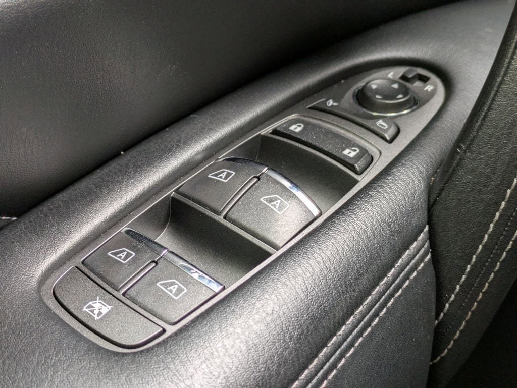 Used 2021 INFINITI QX80 Sensory w/ All-Season Package image 38