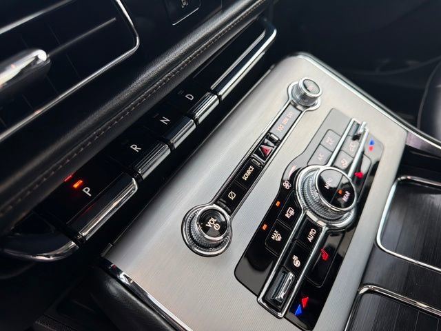 Certified 2023 Lincoln Aviator Standard w/ Premium Package image 29