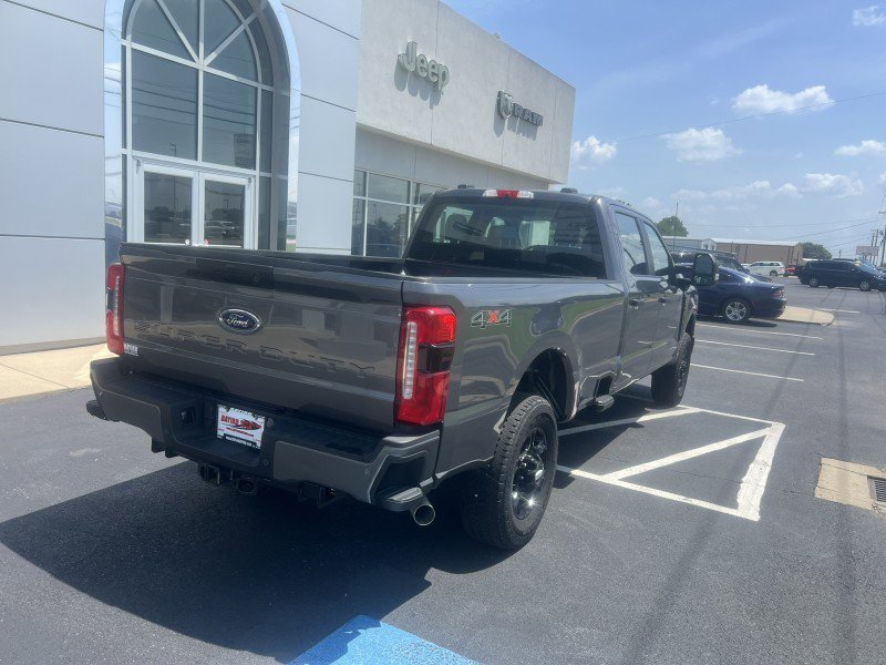 Used 2023 Ford F250 XL w/ STX Appearance Package image 6