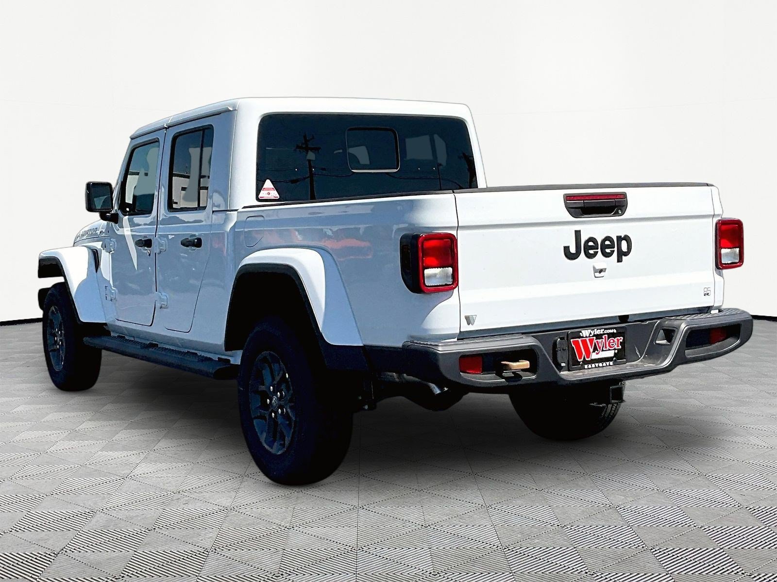 New 2026 Jeep Gladiator Sport AWD/4WD image 4