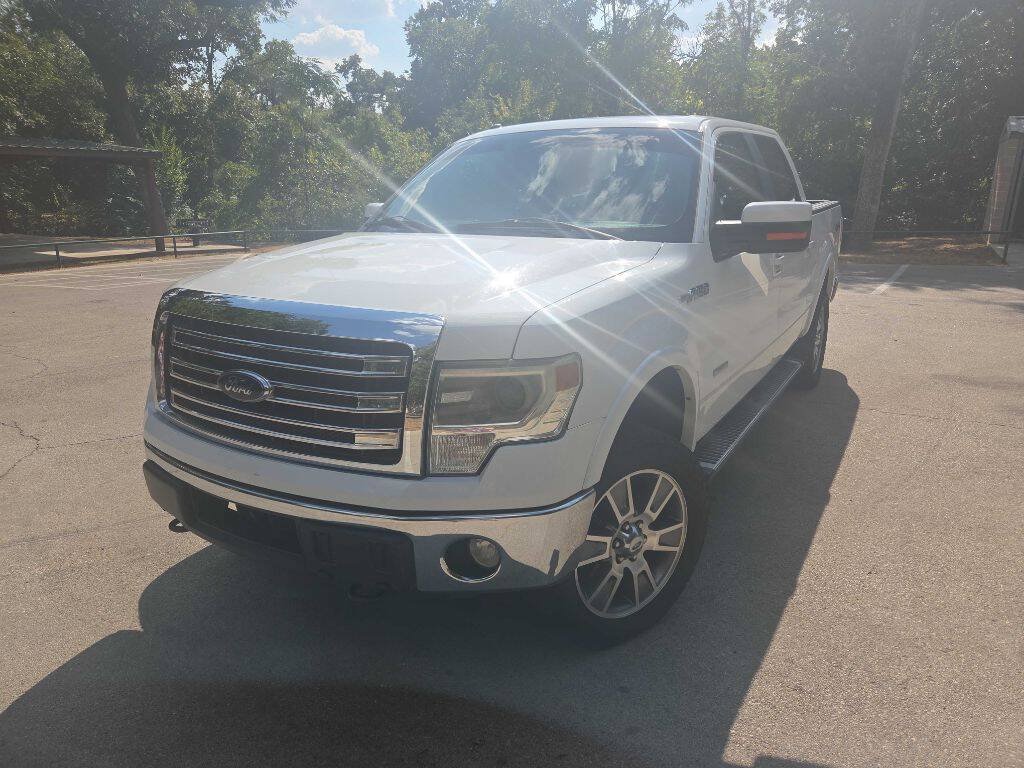 Used 2014 Ford F150 Lariat w/ Equipment Group 502A Luxury AWD/4WD image 2