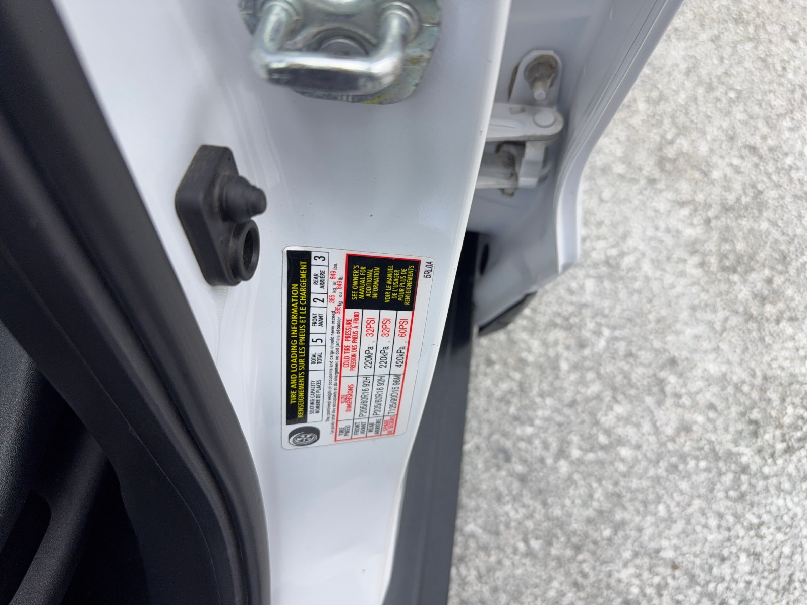 Used 2020 Nissan Kicks S FWD image 57