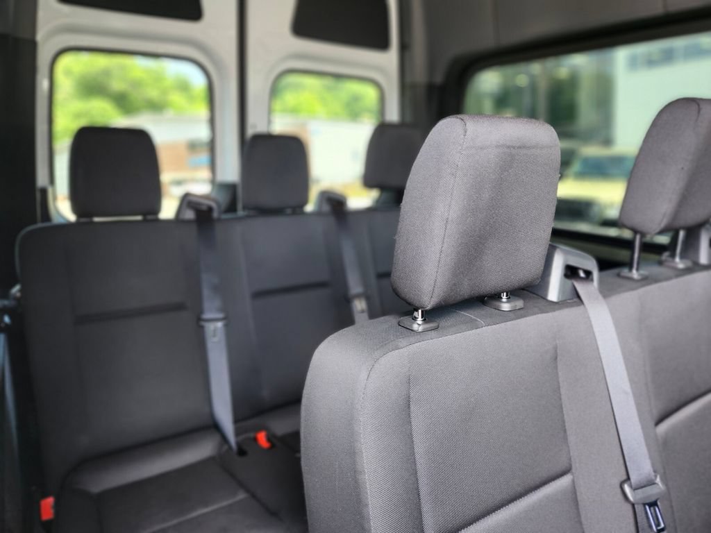 Used 2024 Mercedes-Benz Sprinter 2500 image 18