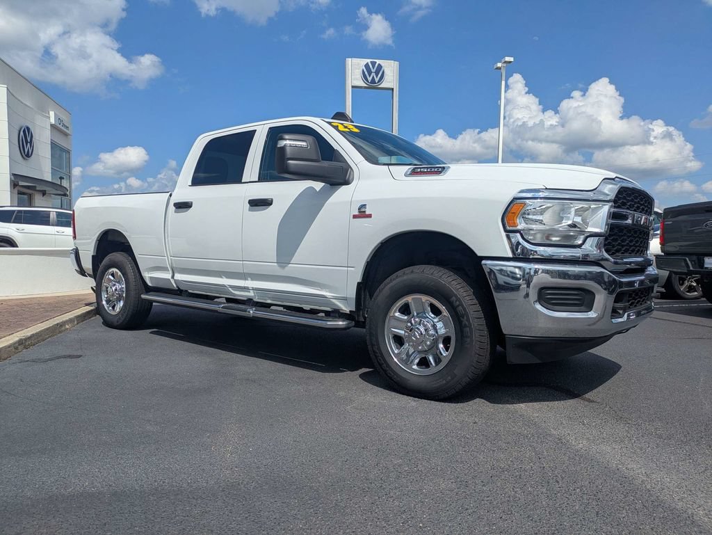 Used 2023 RAM 3500 Tradesman w/ Chrome Appearance Group AWD/4WD image 3
