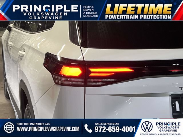 New 2026 Volkswagen Tiguan S FWD image 5