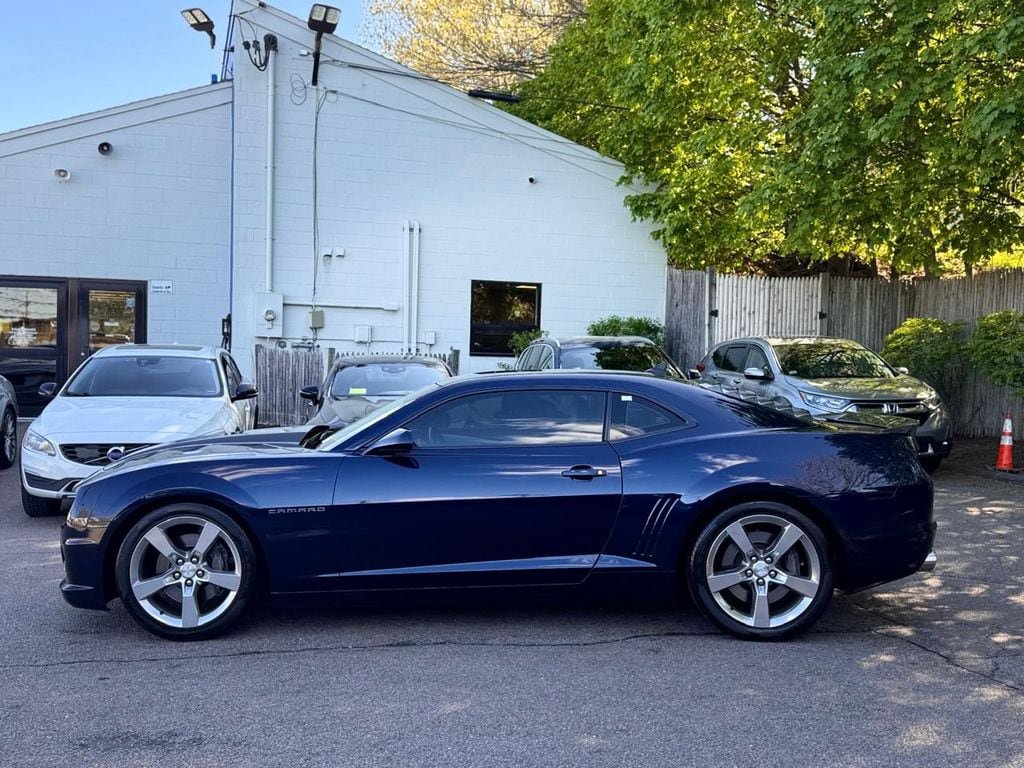 Used 2012 Chevrolet Camaro SS w/ Silver Stripe Package RWD image 3