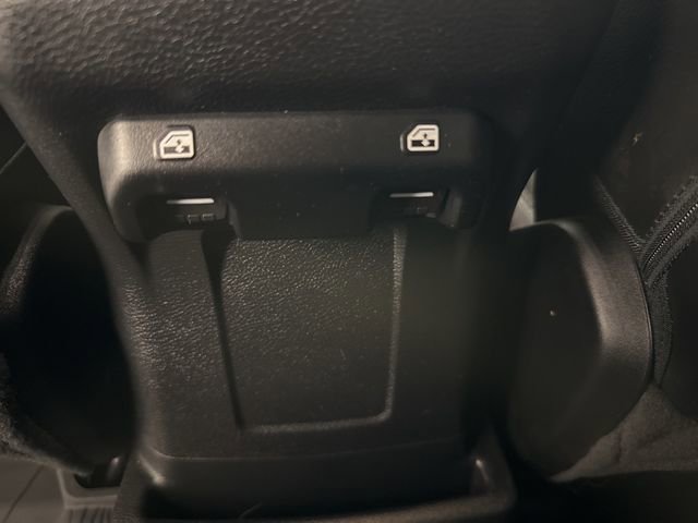 Used 2023 Jeep Wrangler Unlimited Sport image 13