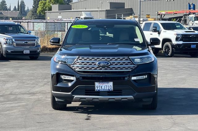 Used 2021 Ford Explorer Limited w/ Equipment Group 301A image 9