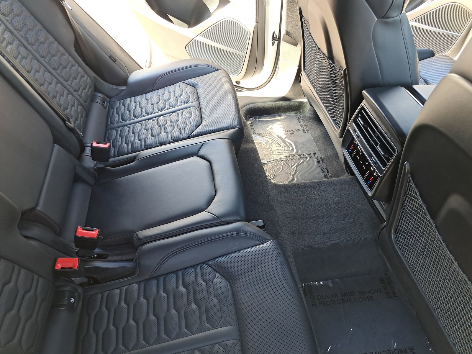 Used 2023 Audi RS Q8 image 11