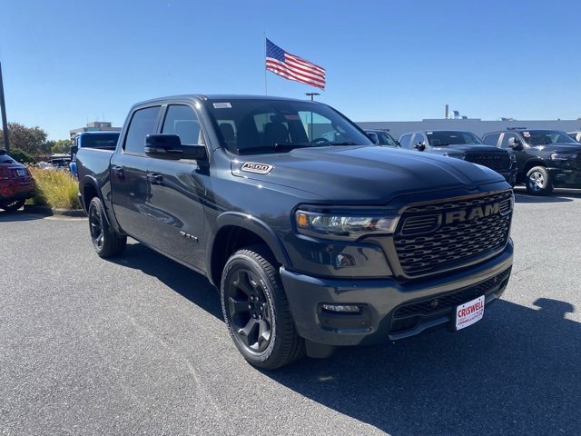 New 2026 RAM 1500 4x4 Crew Cab image 2