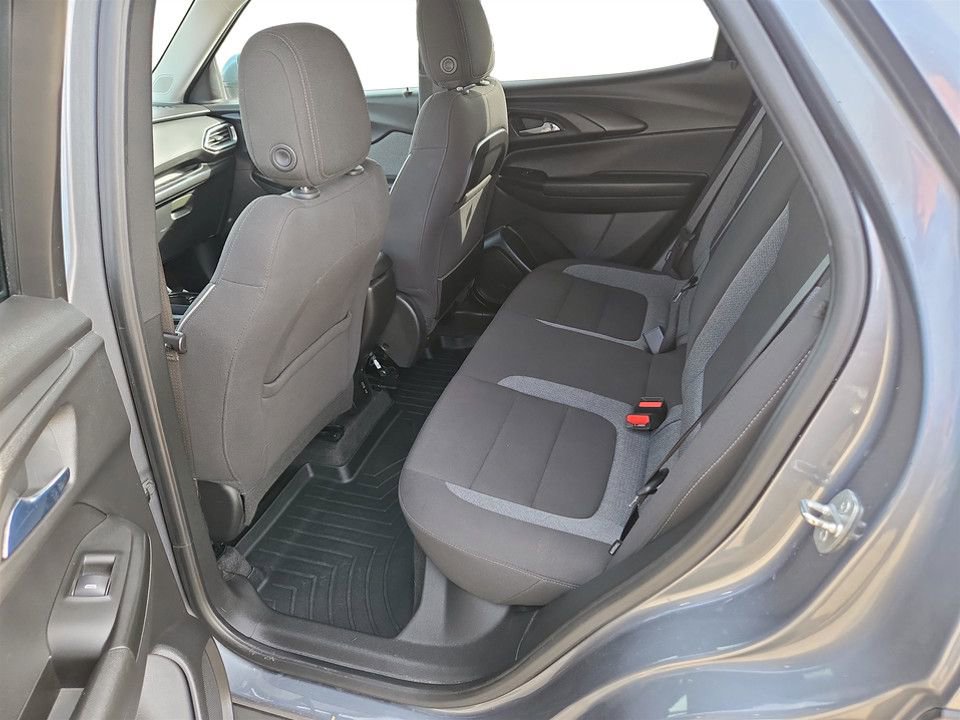 Used 2021 Chevrolet TrailBlazer LT w/ Convenience Package FWD image 28