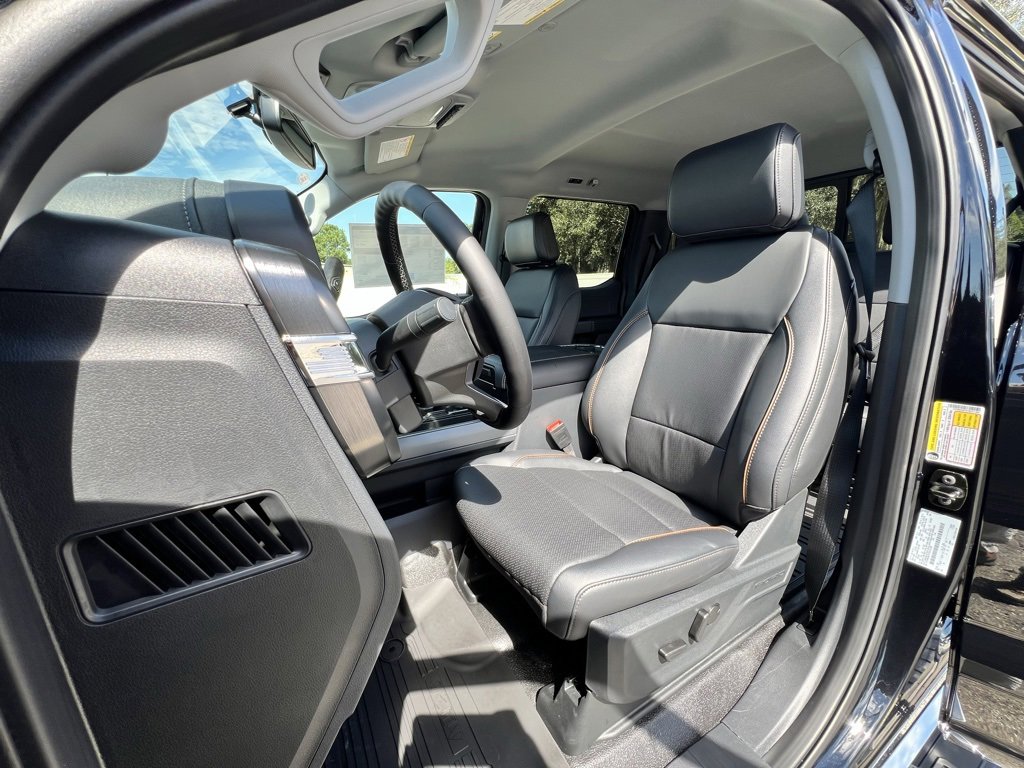 New 2026 Ford F250 Lariat image 12