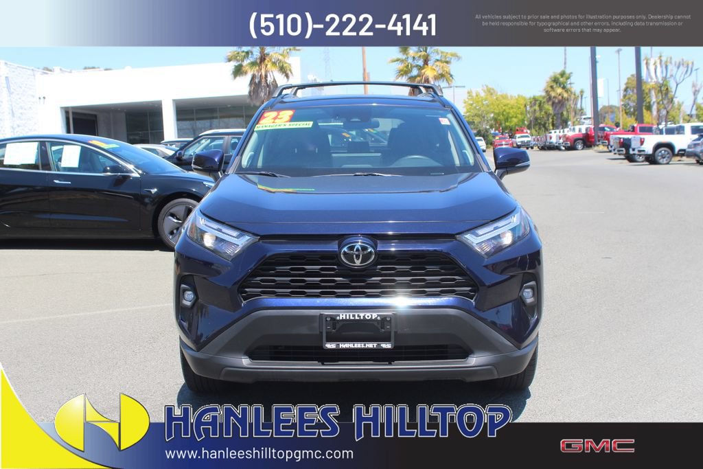 Used 2023 Toyota RAV4 XLE Premium FWD image 4