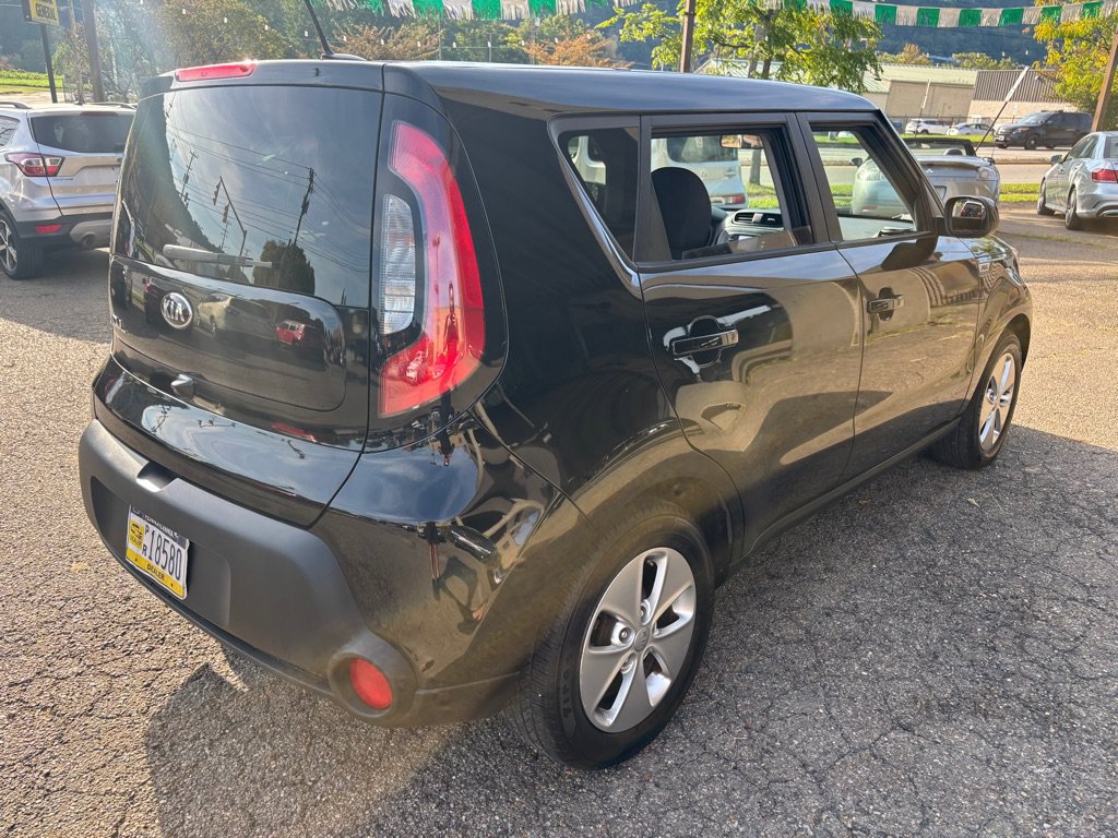 Used 2016 Kia Soul w/ Convenience Package FWD image 5