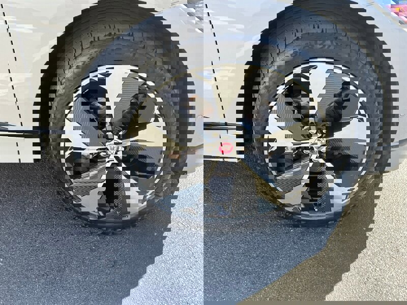 Used 2022 Jaguar I-PACE HSE image 11