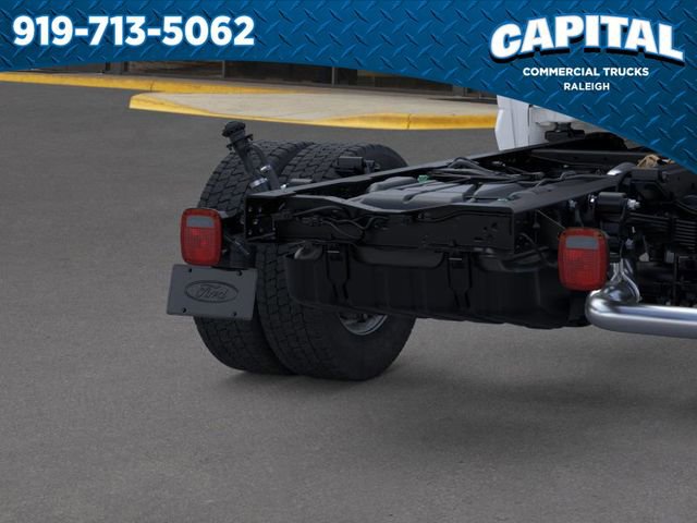 New 2025 Ford F450 XL w/ XL Chrome Package image 21