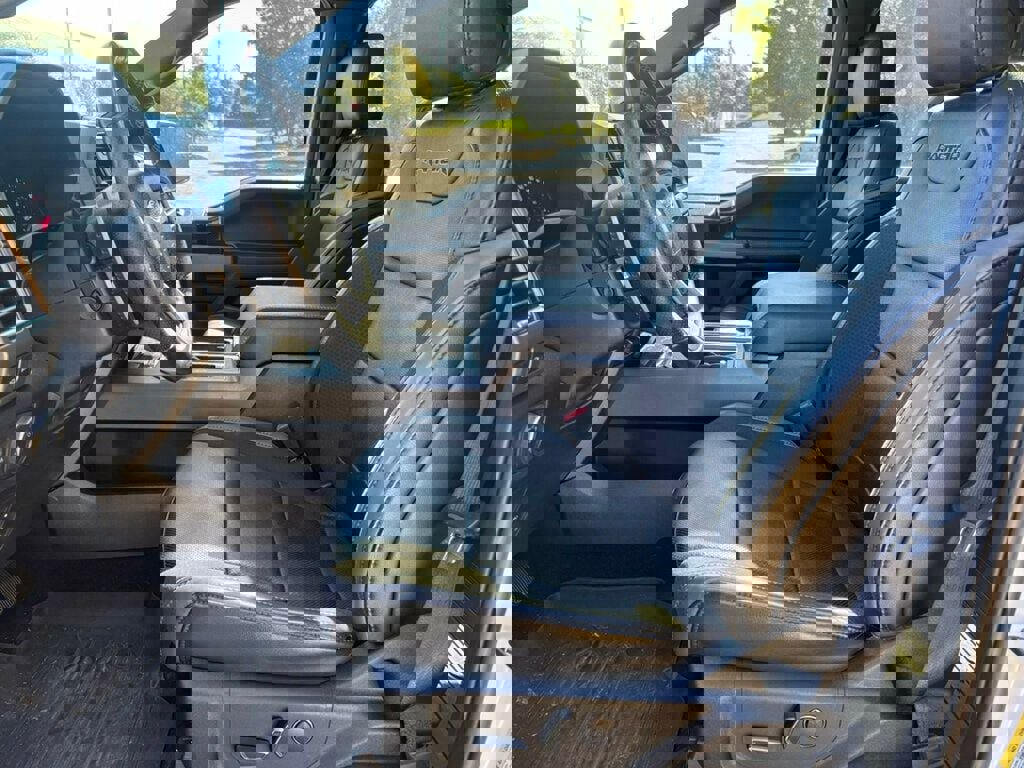 Used 2020 Ford F150 Raptor w/ Equipment Group 802A Luxury image 9