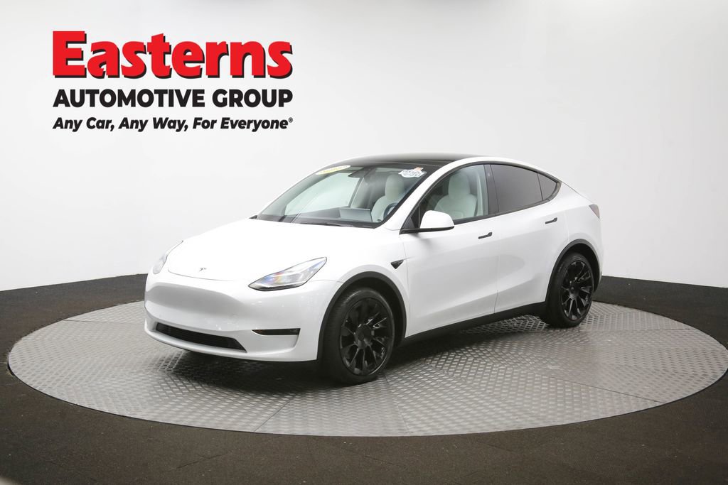Used 2022 Tesla Model Y Long Range image 57
