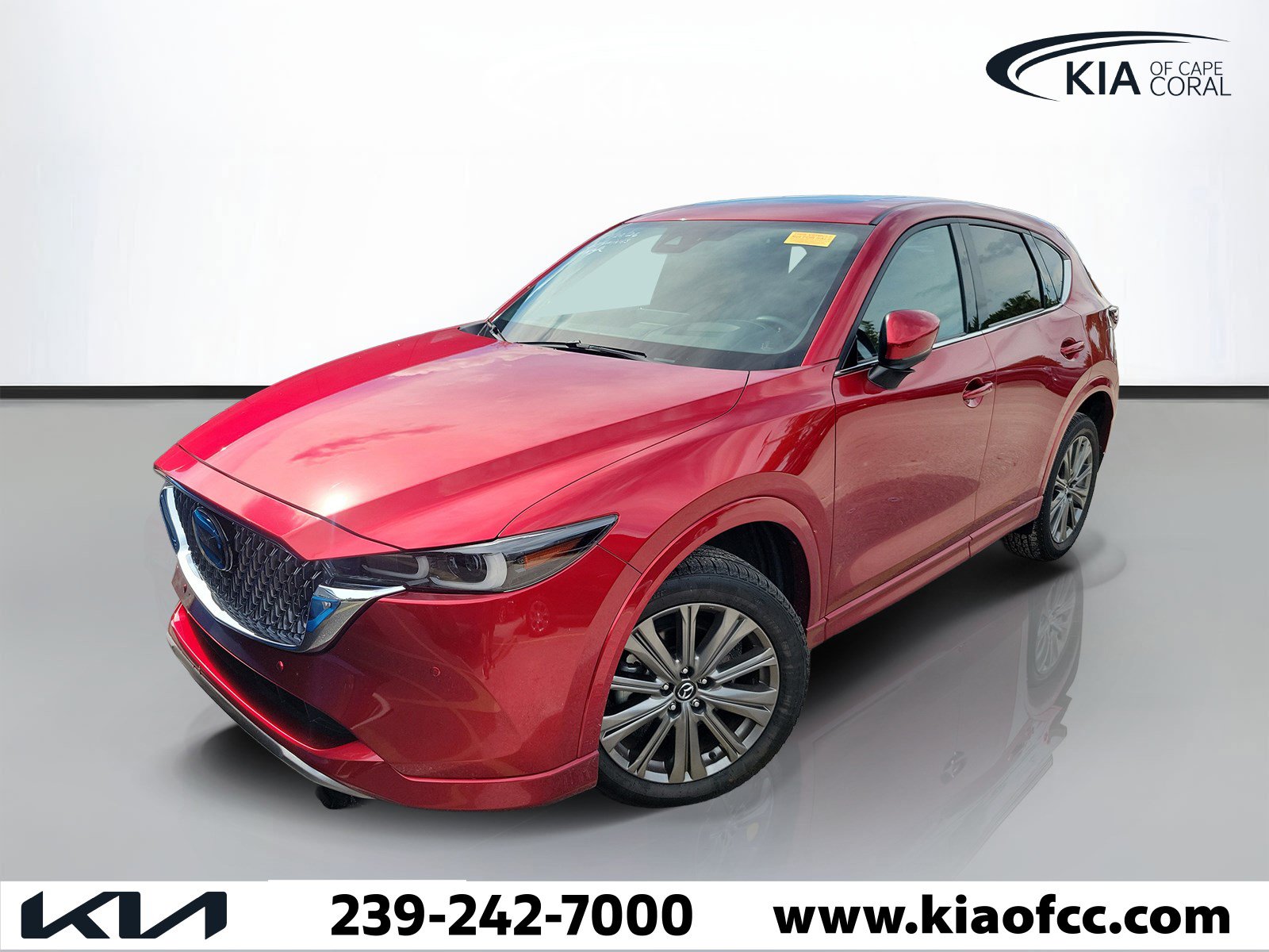 Used 2024 MAZDA CX-5 Signature AWD/4WD image 2