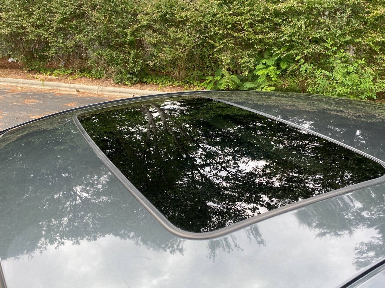 Used 2017 Buick Regal Sport Touring FWD image 38