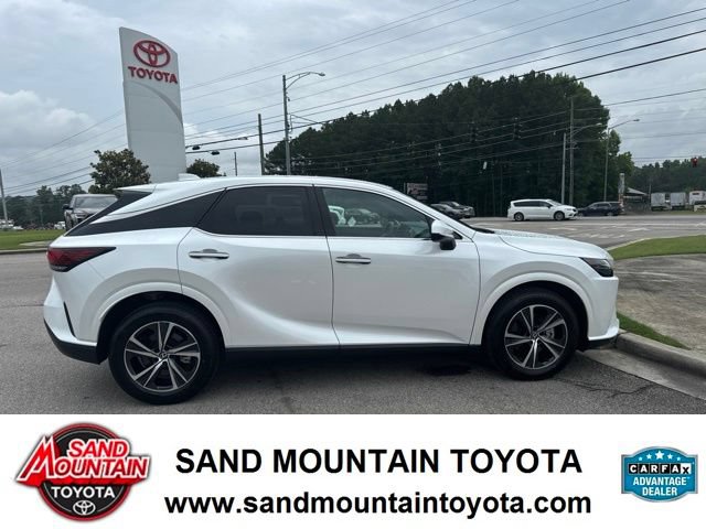 Used 2024 Lexus RX 350 FWD w/ Technology Package image 2
