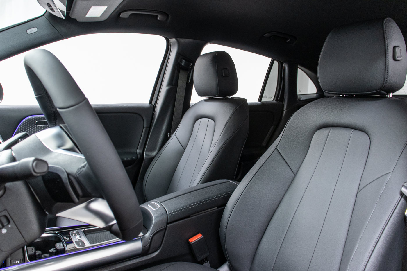 New 2025 Mercedes-Benz GLA 250 4MATIC image 13