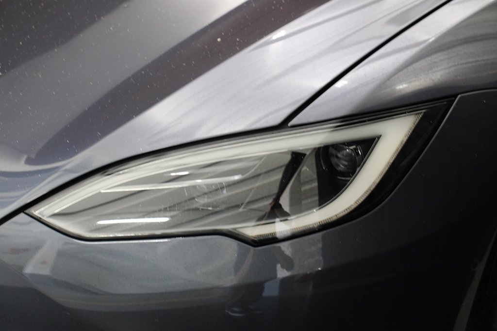Used 2023 Tesla Model S AWD/4WD image 3