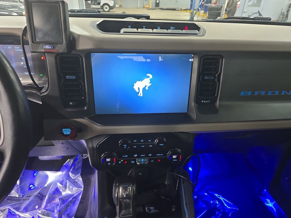 Used 2024 Ford Bronco Wildtrak image 21