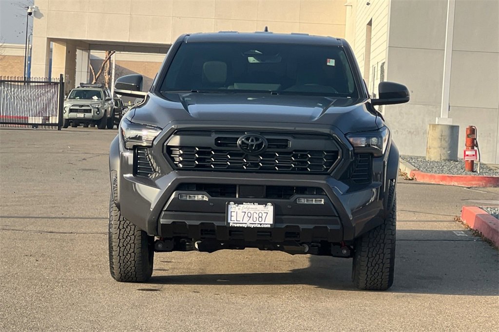 Used 2026 Toyota Tacoma TRD Off-Road image 11