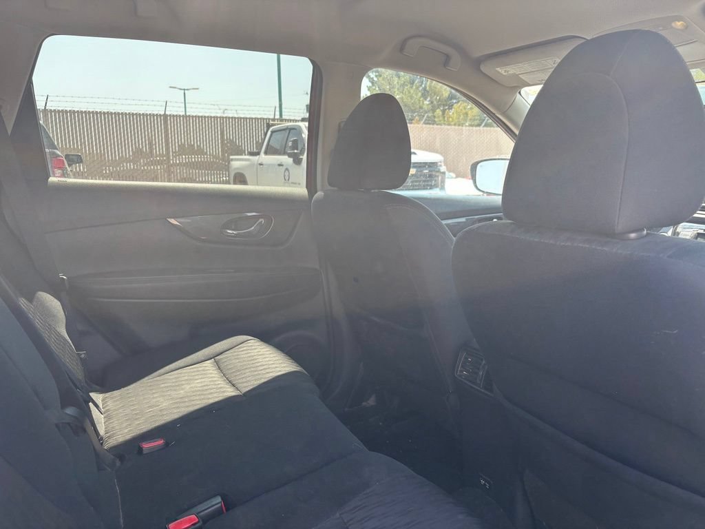 Used 2019 Nissan Rogue SV AWD/4WD image 8