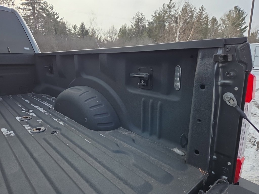 Used 2017 Ford F350 Platinum w/ Platinum Ultimate Package image 7