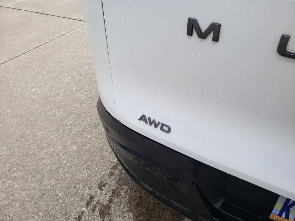 Certified 2025 Nissan Murano SV AWD/4WD image 12