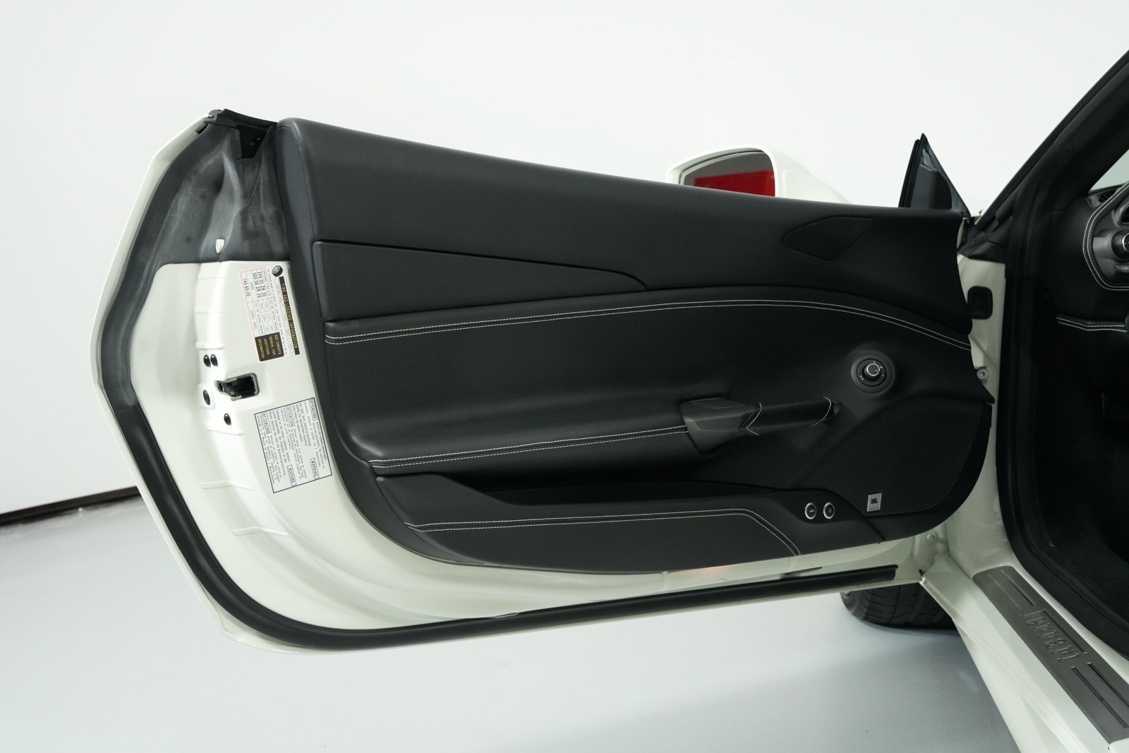 Used 2019 Ferrari 488 Spider RWD image 28