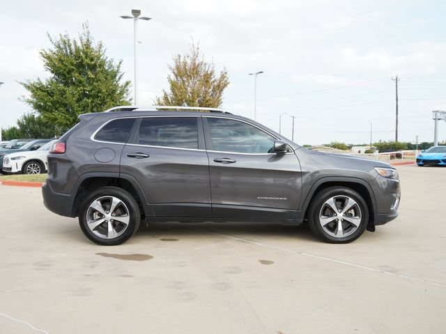 Used 2019 Jeep Cherokee Limited FWD image 10