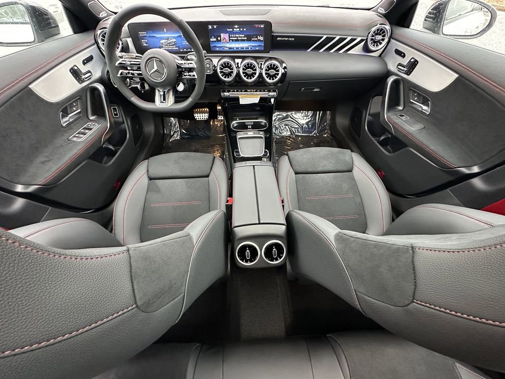 New 2026 Mercedes-Benz CLA 35 AMG 4MATIC image 27
