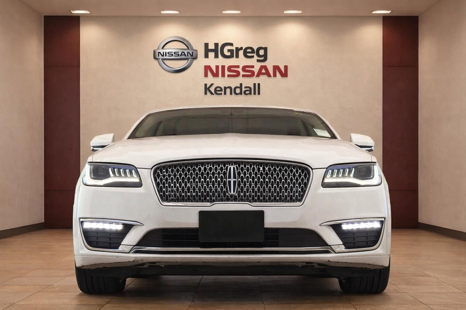 Used 2018 Lincoln MKZ Select w/ Select Plus Package image 9