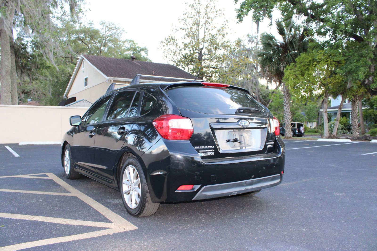 Used 2014 Subaru Impreza 2.0i Premium w/ All-Weather Package w/CVT image 5