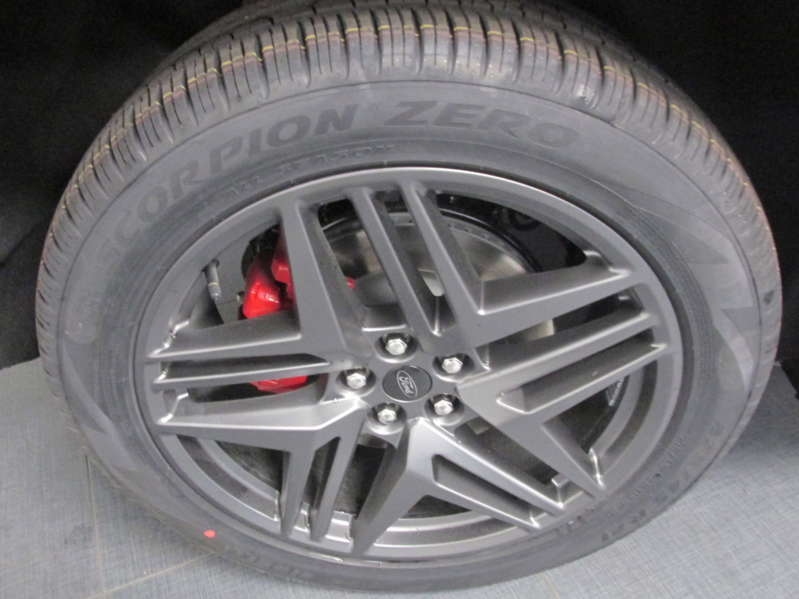 New 2025 Ford Explorer ST w/ Sun And Sound Package image 13