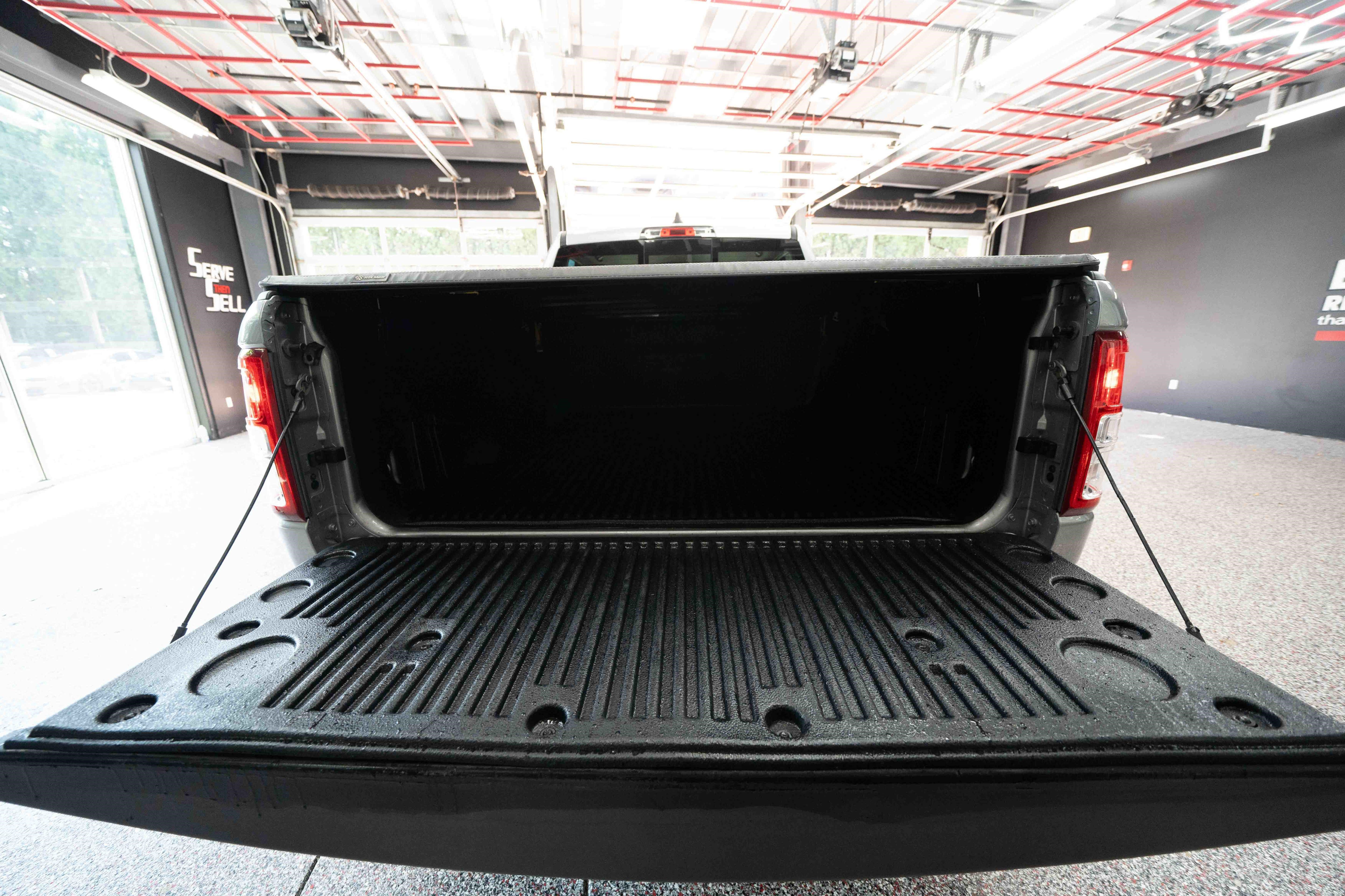 Used 2019 RAM 1500 Big Horn AWD/4WD image 26