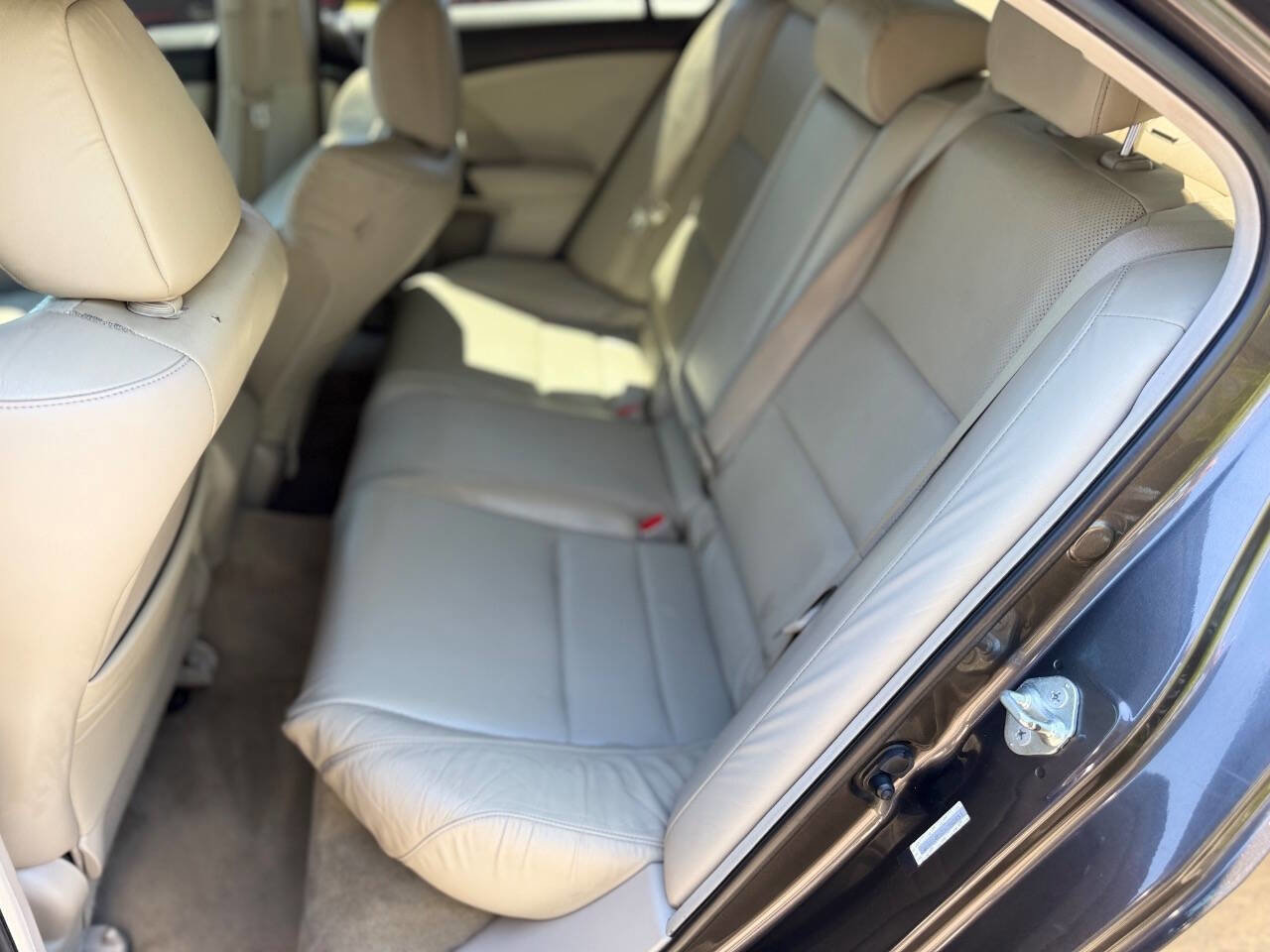 Used 2010 Acura TSX V6 Sedan FWD image 9