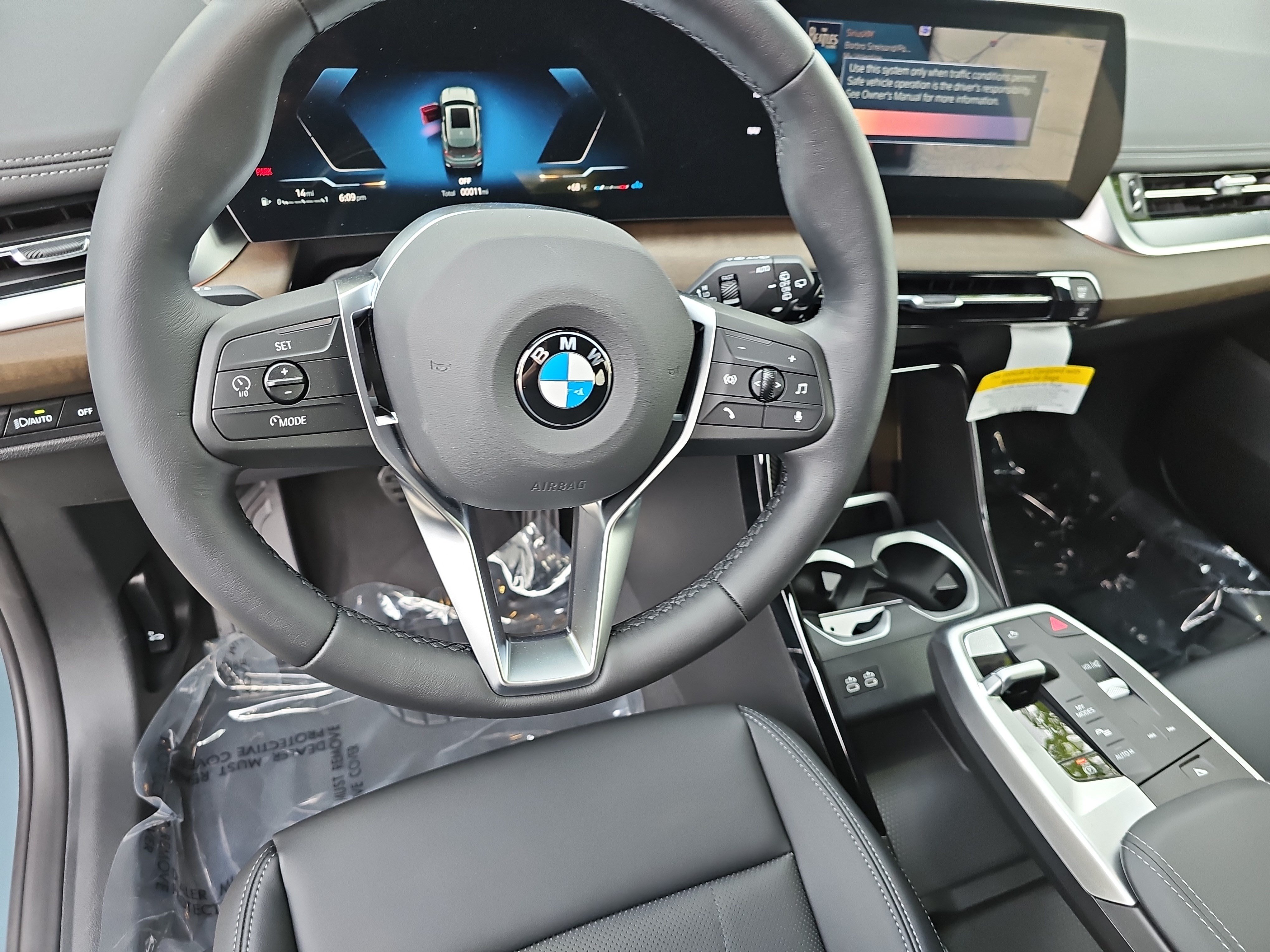 New 2026 BMW X1 xDrive28i w/ Technology Package AWD/4WD image 17