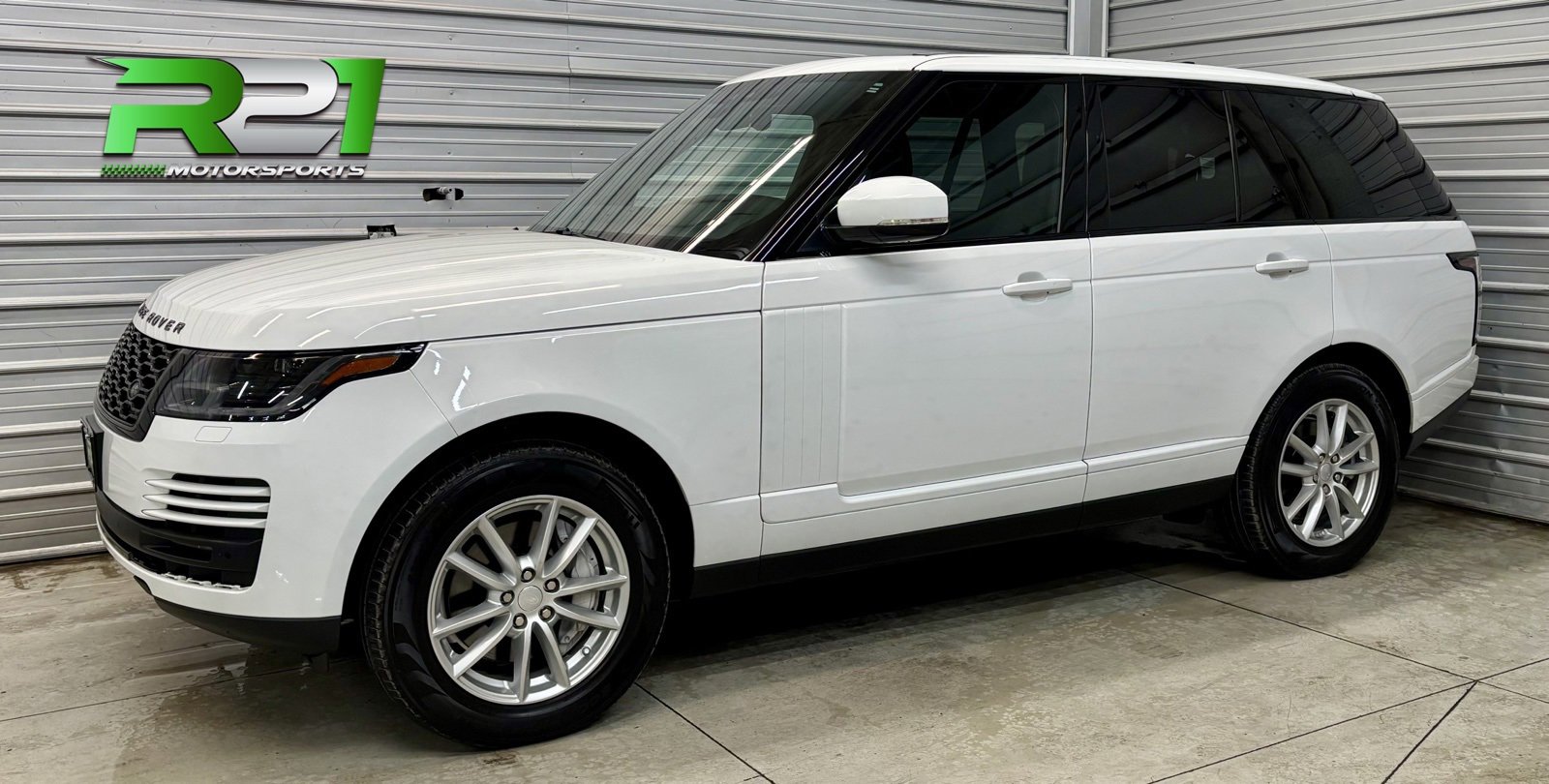 Used 2018 Land Rover Range Rover 3.0L V6 Supercharged image 1