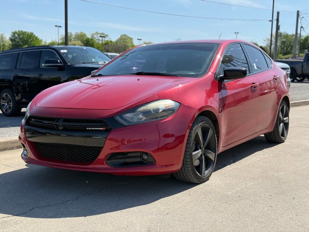 Used 2015 Dodge Dart SXT image 2